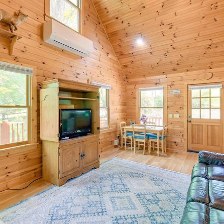Quaint Blue Ridge Cabin Rental With On-Site Stream! Sparta المظهر الخارجي الصورة